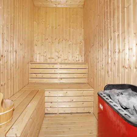 8 Person In Vestervig-by Traum Vestervig