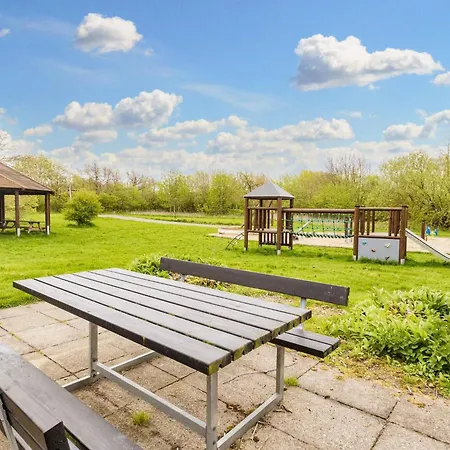 8 Person In Vestervig-by Traum Vestervig