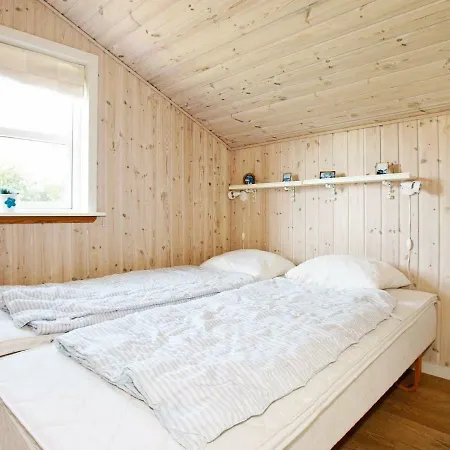 Three-bedroom Holiday In 1 Tatil Evi